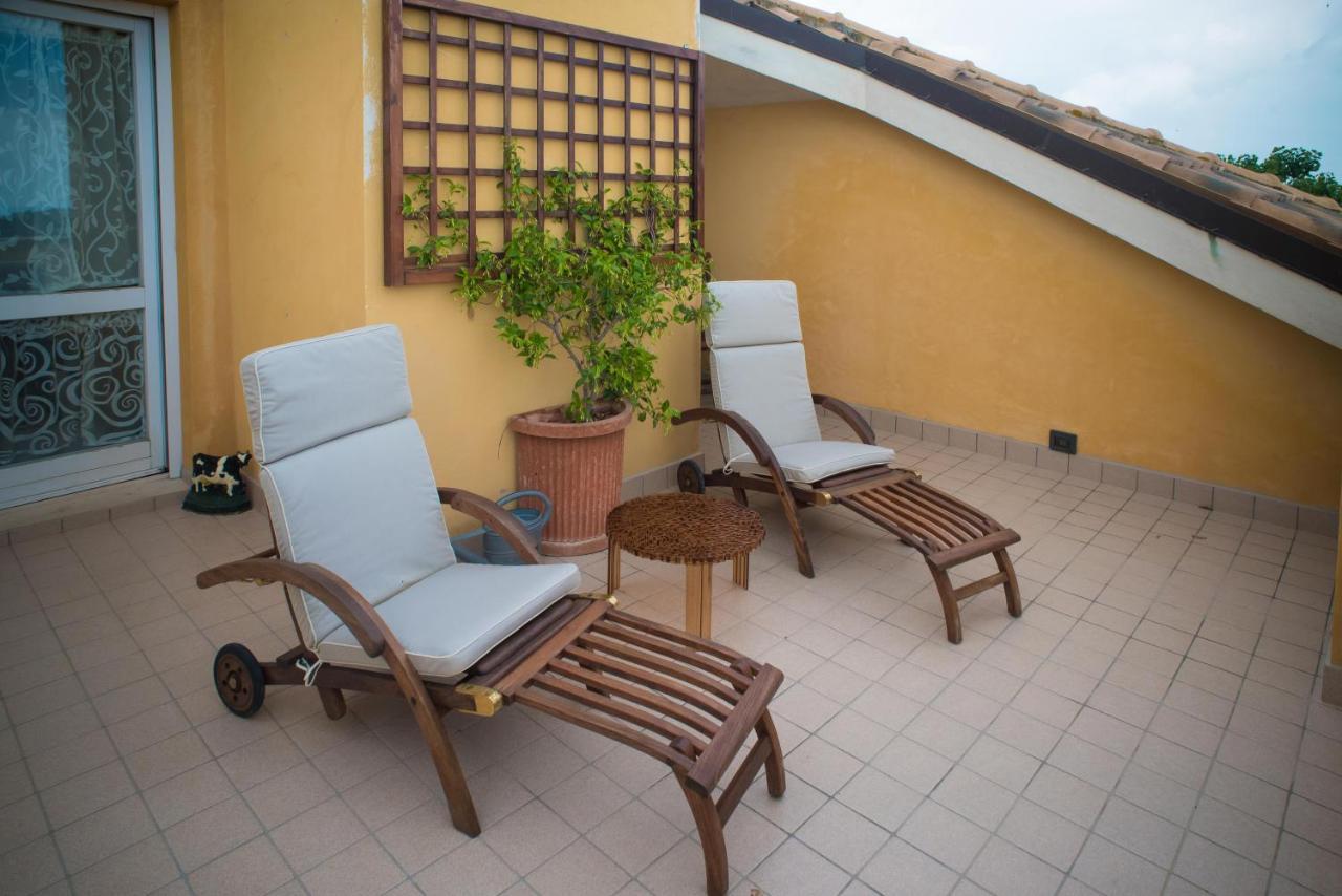B&B Palazzo Mestichelli Boutique Palace Monteprandone Exterior photo